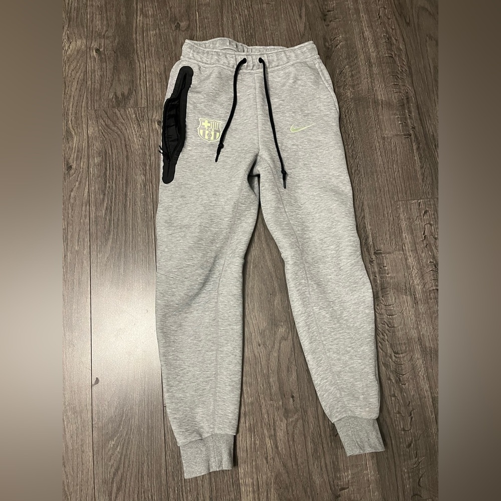 Nike FCB Light Gray techfleece Sweatpants image 2